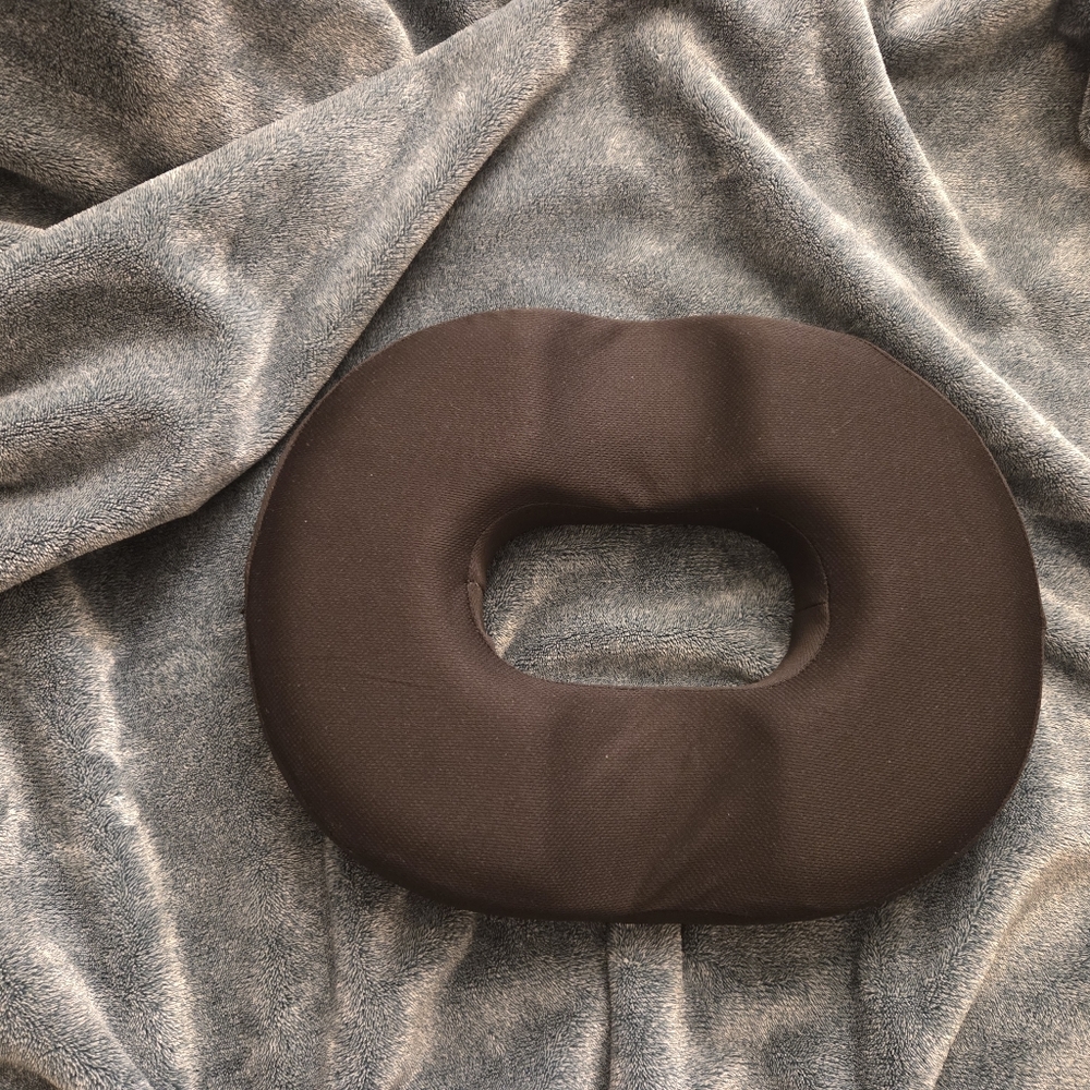 CloudBliss Donut Memory Foam Pillow